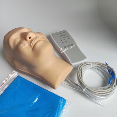 Simulatore di emorragia nasale per la dimostrazione di cura dei pazienti