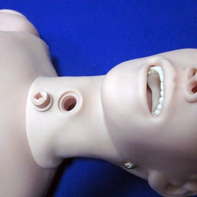 Scienze mediche Manichino infermieristico multifunzionale per la formazione alla cura personale flessibile